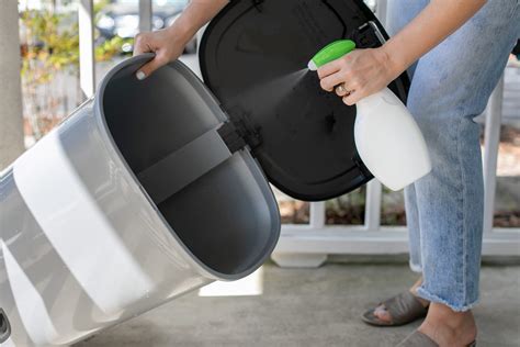 How To Clean Trash Can How to Clean Outdoor Garbage Cans and Keep Them Clean
